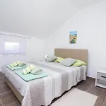With Parking Space Bonic, Losinj - 23056 Apartment Veli Losinj