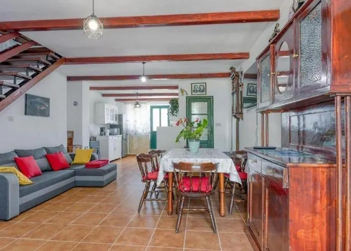 With Parking Space Bonic, Losinj - 23056 Appartamento