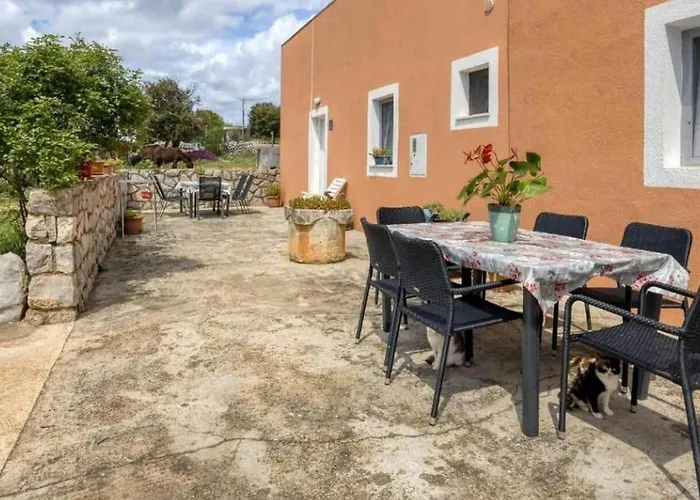 With Parking Space Bonic, Losinj - 23056 Lussingrande