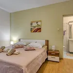 Apartament With Parking Space Bonic, Losinj - 23056 Veli Lošinj