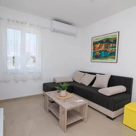 Apartament With Parking Space Bonic, Losinj - 23056 *