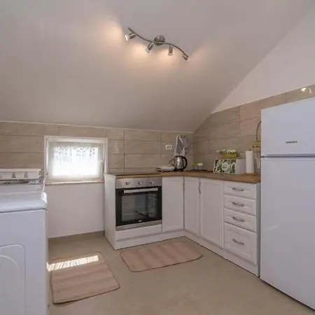 With Parking Space Bonic, Losinj - 23056 Apartament *
