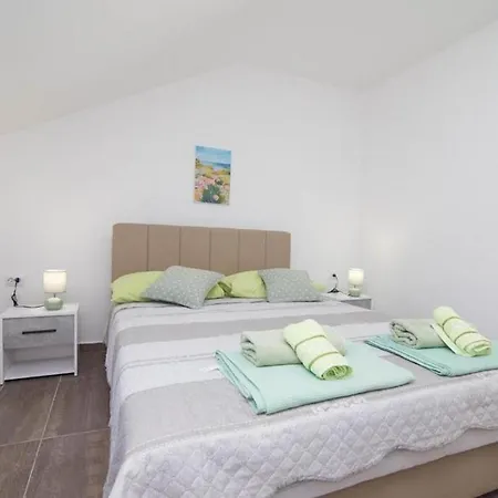 Apartament With Parking Space Bonic, Losinj - 23056 *