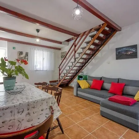 Apartament With Parking Space Bonic, Losinj - 23056